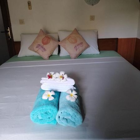Noby Gili Cottages Gili Meno Exterior photo